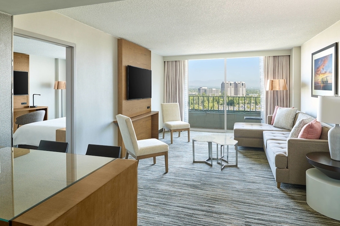 Imagen de la habitación del Hotel Warner Center Marriott Woodland Hills. Foto 14