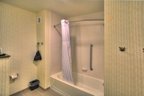 Imagen de la habitación del Hotel Warner. Foto 4