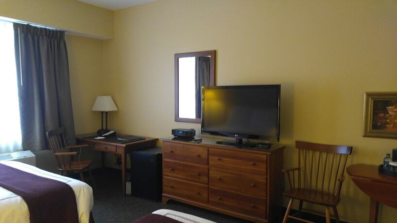 Imagen general del Hotel Warren Conference Center And Inn. Foto 3