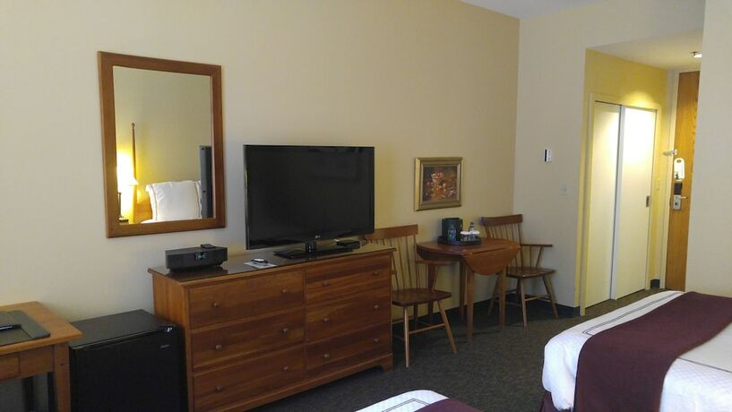 Imagen general del Hotel Warren Conference Center And Inn. Foto 10