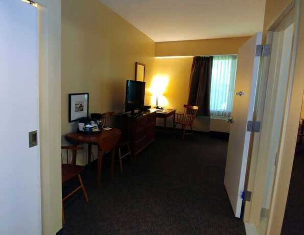 Imagen general del Hotel Warren Conference Center And Inn. Foto 12