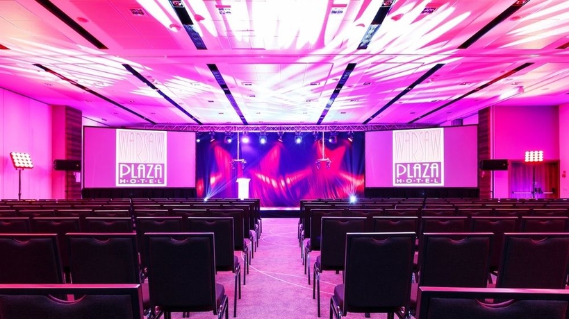 Imagen de los interiores del Hotel Warsaw Plaza. Foto 8