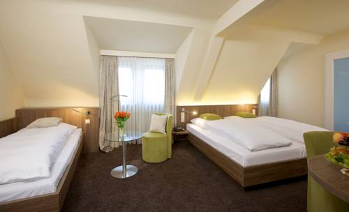 Imagen de la habitación del Hotel Warteck. Foto 2