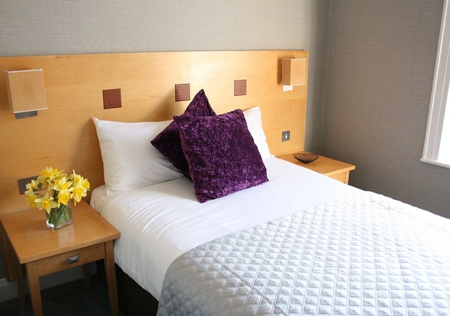 Imagen de la habitación del Hotel Warwick Arms. Foto 10