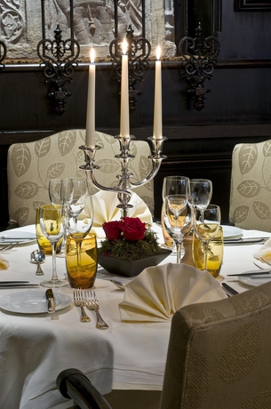 Imagen del bar/restaurante del Hotel Warwick Brussels. Foto 2