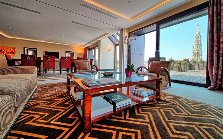 Imagen de los interiores del Hotel Warwick Brussels. Foto 13