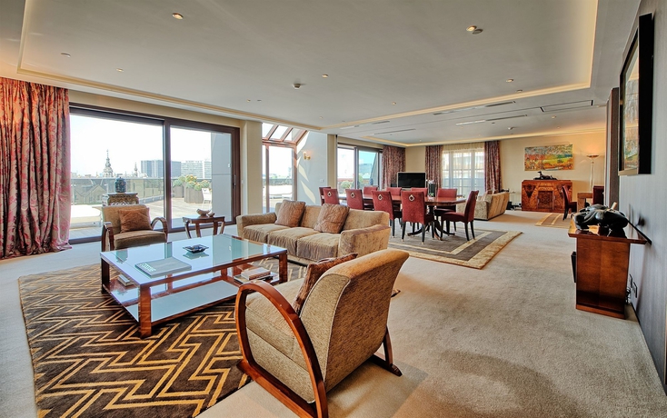 Imagen de los interiores del Hotel Warwick Brussels. Foto 14