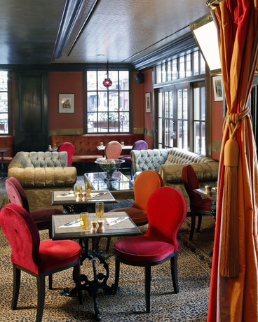 Imagen de los interiores del Hotel Warwick Brussels. Foto 15