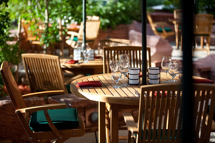 Imagen del bar/restaurante del Hotel Warwick Denver. Foto 2