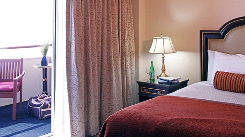 Imagen de los exteriores del Hotel Warwick Denver. Foto 12