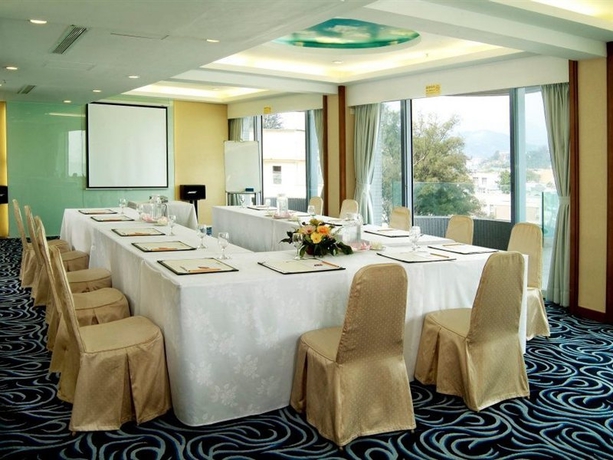 Imagen general del Hotel Warwick. Foto 2