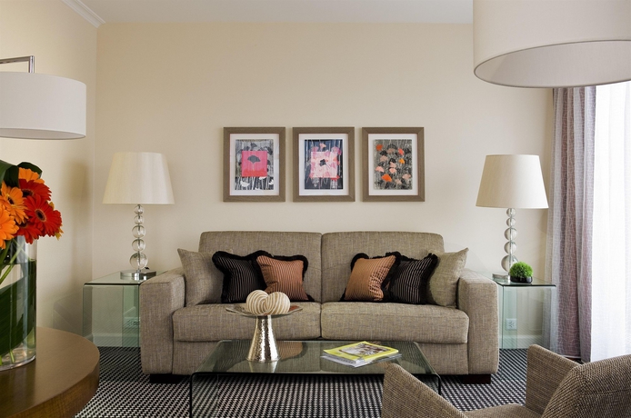 Imagen de los interiores del Hotel Warwick Geneva. Foto 13