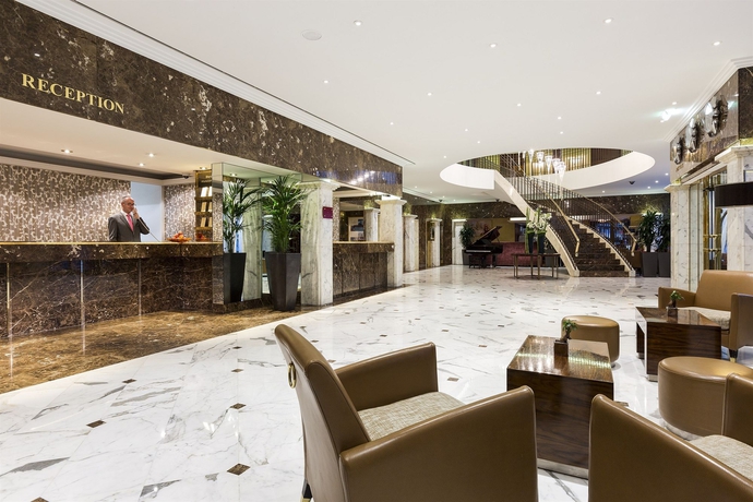 Imagen de los interiores del Hotel Warwick Geneva. Foto 15