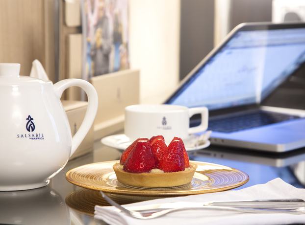 Imagen de la habitación del Hotel Warwick Jeddah. Foto 10