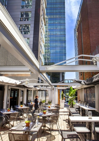 Imagen del bar/restaurante del Hotel Warwick Le Crystal - Montréal. Foto 6