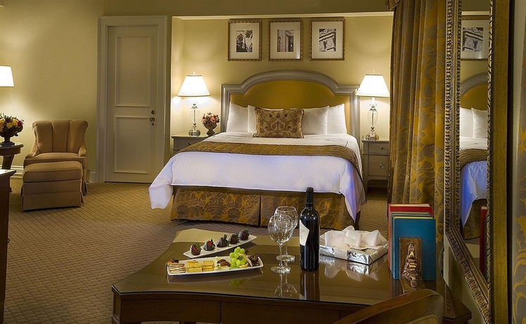 Imagen de la habitación del Hotel Warwick Melrose Dallas. Foto 7