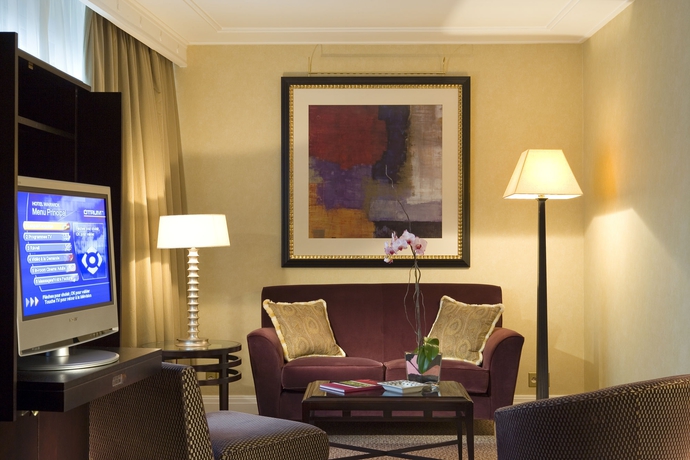 Imagen de los interiores del Hotel Warwick Paris. Foto 12