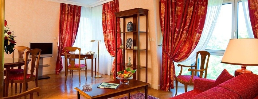 Imagen de los interiores del Hotel Warwick Reine Astrid - Lyon. Foto 12