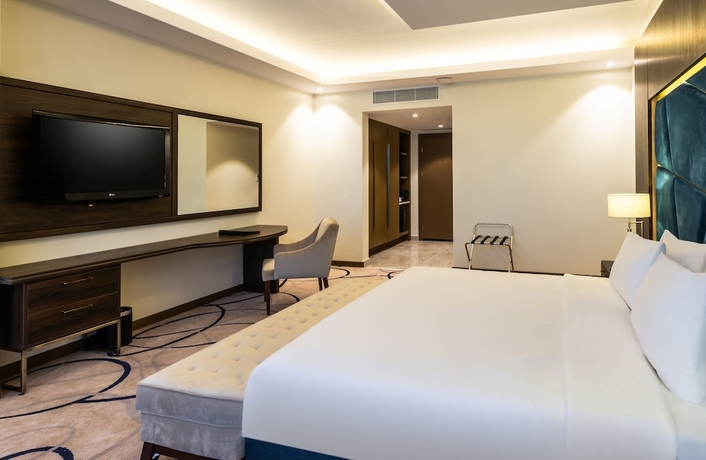 Imagen de la habitación del Hotel Warwick Riyadh. Foto 7