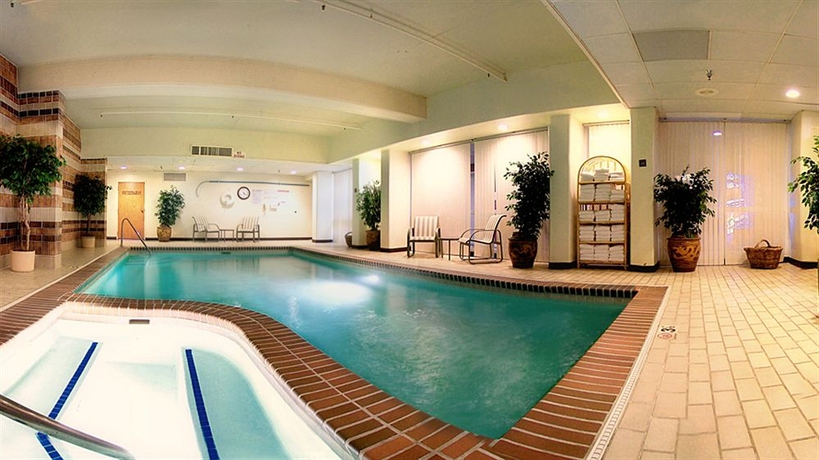 Imagen de la piscina del Hotel Warwick Seattle. Foto 13