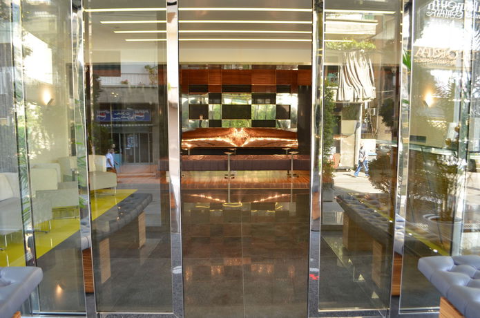 Imagen de la habitación del Hotel Warwick Stone 55. Foto 9