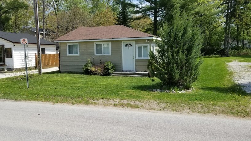 Imagen de la habitación del Hotel Wasaga Beach Inn and Cottages. Foto 29
