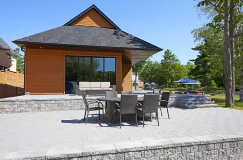 Imagen de la habitación del Hotel Wasaga Riverdocks Suites. Foto 3