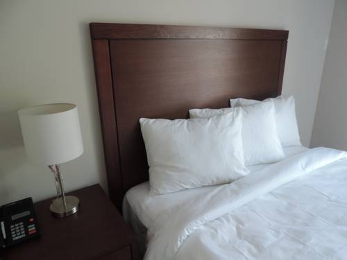 Imagen de la habitación del Hotel Wasaga Riverdocks Suites. Foto 12