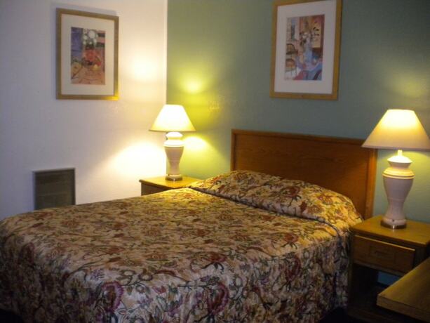 Imagen de la habitación del Hotel Wasco Inn Motel. Foto 20