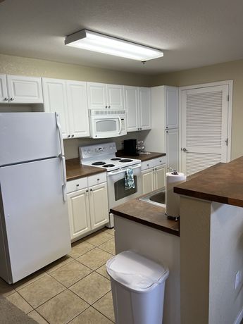 Imagen de la habitación del Hotel Washburn Suites. Foto 7