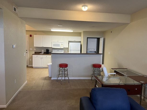 Imagen de la habitación del Hotel Washburn Suites. Foto 11