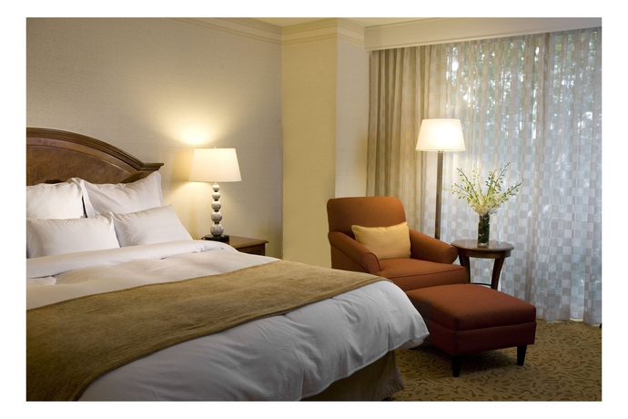 Imagen de la habitación del Hotel Washington Dulles Airport Marriott. Foto 5