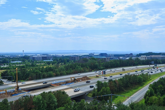 Imagen de la habitación del Hotel Washington Dulles Marriott Suites. Foto 10