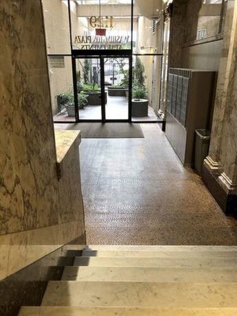 Imagen de los interiores del Hotel Washington Plaza Apartments. Foto 14