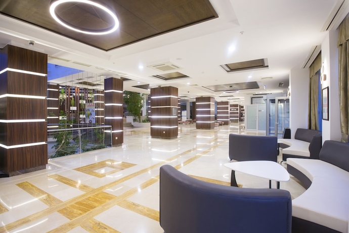 Imagen de los interiores del Hotel Washington Resort. Foto 6
