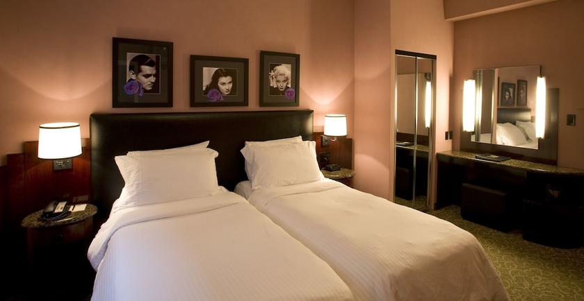 Imagen de la habitación del Hotel Washington Square. Foto 7