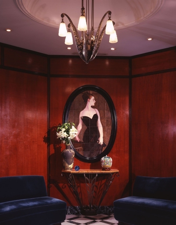 Imagen de los interiores del Hotel Washington Square. Foto 15