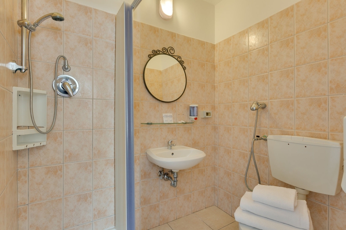 Imagen de la habitación del Hotel Washington, Termini. Foto 8