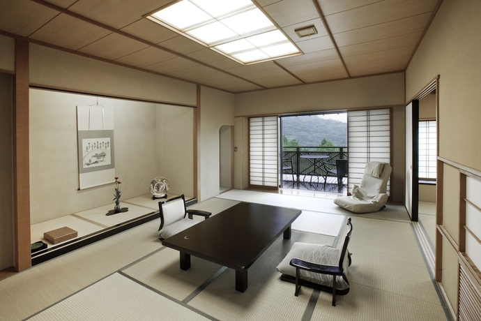 Imagen de la habitación del Hotel Washintei Hogetsu. Foto 3