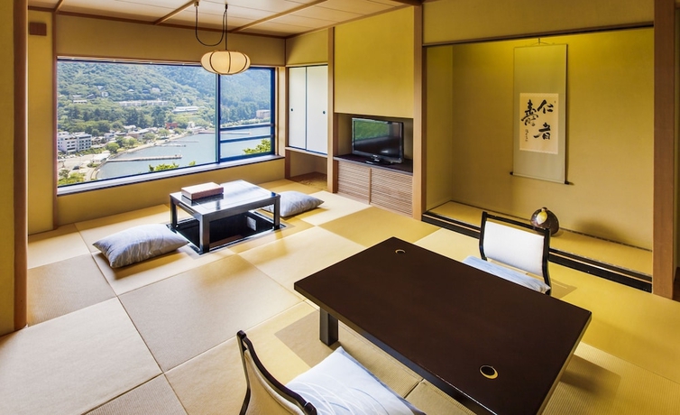 Imagen de la habitación del Hotel Washintei Hogetsu. Foto 10