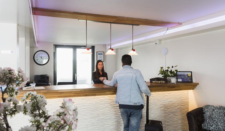 Imagen de los interiores del Hotel Wassenaar. Foto 19
