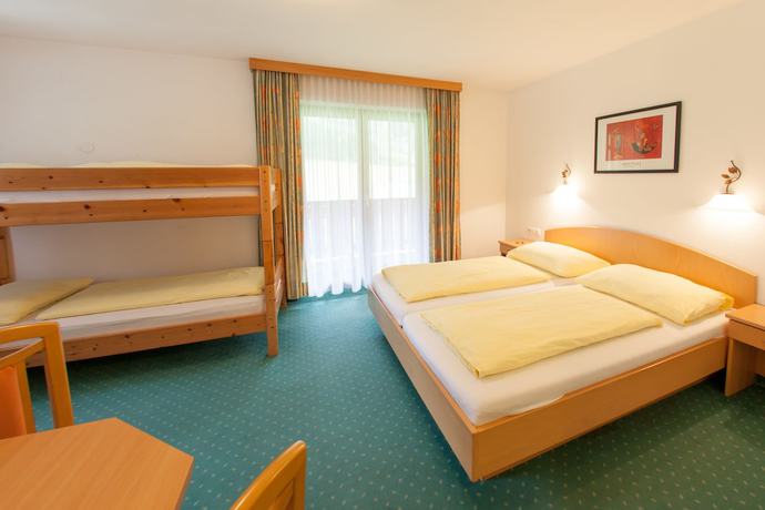 Imagen de la habitación del Hotel Wasserfall, Fusch an der Gro&szlig;glocknerstra&szlig;e. Foto 10