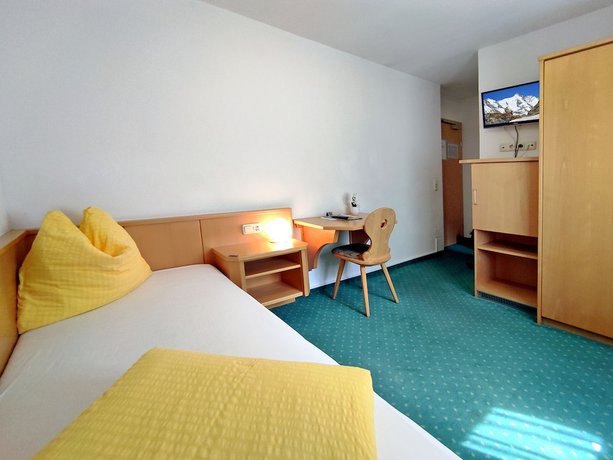 Imagen de la habitación del Hotel Wasserfall, Fusch an der Gro&szlig;glocknerstra&szlig;e. Foto 15