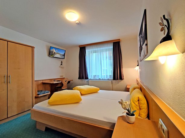 Imagen de la habitación del Hotel Wasserfall, Fusch an der Gro&szlig;glocknerstra&szlig;e. Foto 17