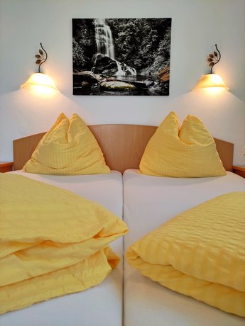 Imagen de la habitación del Hotel Wasserfall, Fusch an der Gro&szlig;glocknerstra&szlig;e. Foto 19