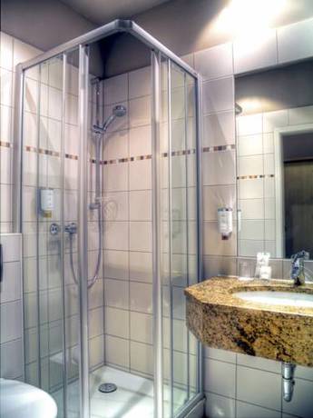 Imagen de la habitación del Hotel Wassersleben. Foto 7