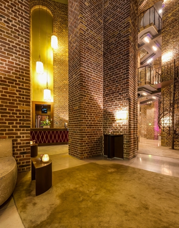 Imagen de los interiores del Hotel Wasserturm Cologne, Curio Collection By Hilton. Foto 12