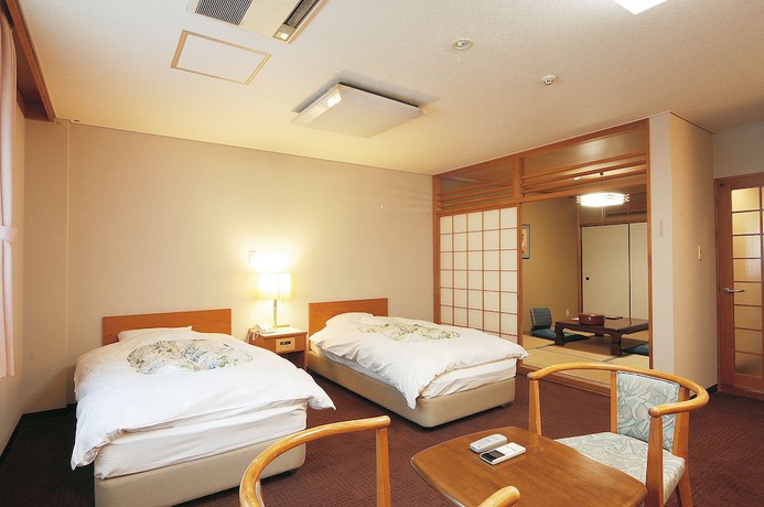 Imagen de la habitación del Hotel Watarase Onsen Himeyuri. Foto 9