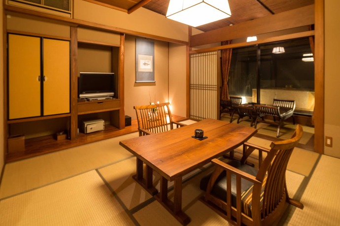 Imagen de la habitación del Hotel Wa-tei Kazekomichi. Foto 11