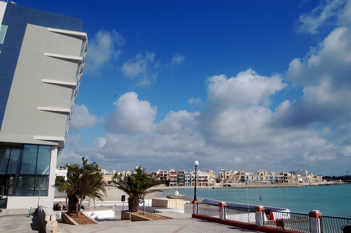 Imagen de los exteriores del Hotel Water s Edge Malta. Foto 12